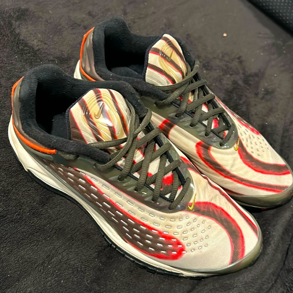 Nike Air Max Deluxe Sequoia Men's Sz 9 AJ7831-300 - must sell ASAP!